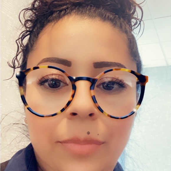 Meet your Posher, Maria - Picture 2 of 2